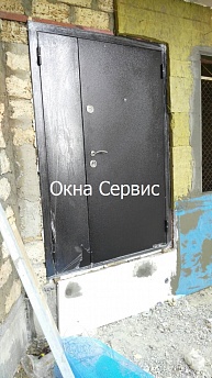 Двери металлические полуторные фирма Йошкар ойла.  �3